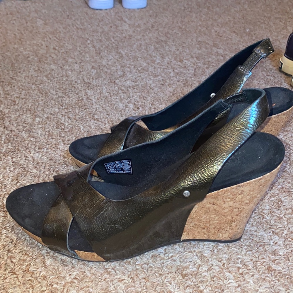 Ugg cork wedge sandal